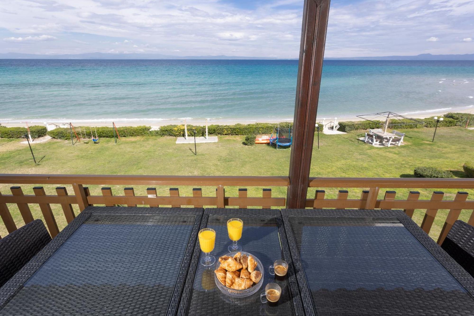 Apartment Take Me To The Sea - Beachfront, Starlink